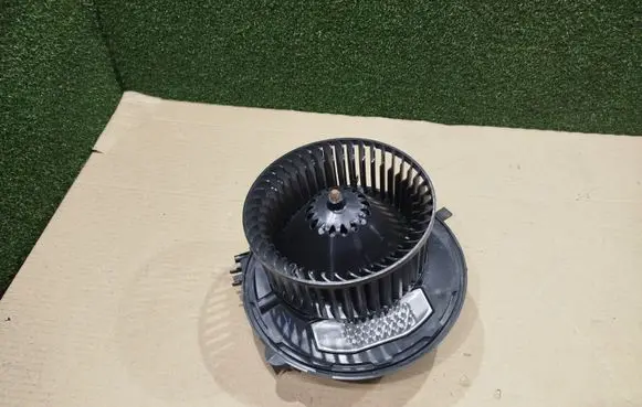 Man TGE 1gen Heater fan/blower 5WB819021 CZ0160601490 5Q0907521F