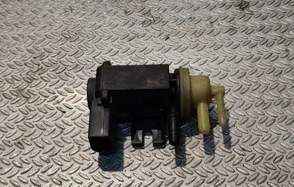 Volkswagen Caddy Turbo solenoid valve 1K0906687B