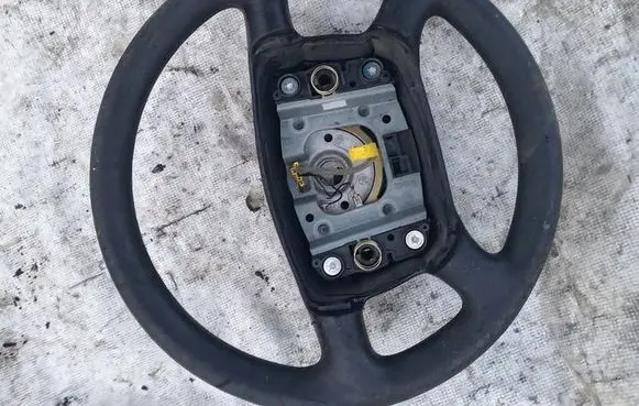 Skoda Octavia Mk1 (1U) Steering wheel 3B0419091