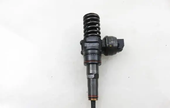 Ford Galaxy Fuel injector 0414720038 038130073AK