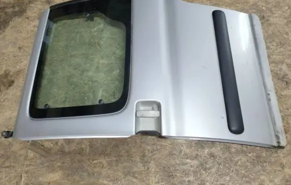 Citroen Berlingo Sliding door window/glass DOT211M75AS2