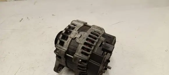 Mercedes-Benz A W176 Generator/alternator A0009063322