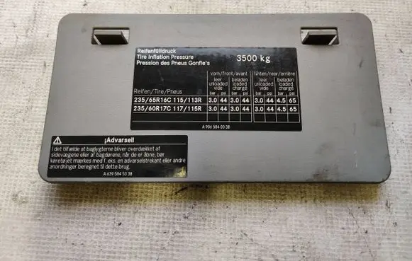 Volkswagen Crafter Other interior part A9065450003