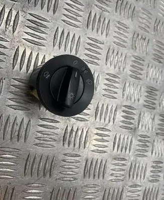 Volkswagen Golf V Light switch 1K0941431AH