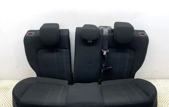 Ford Fiesta Second row seats 