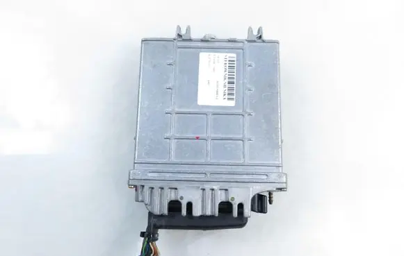 Seat Alhambra (Mk1) Engine control unit/module 0281001531 028906021ES