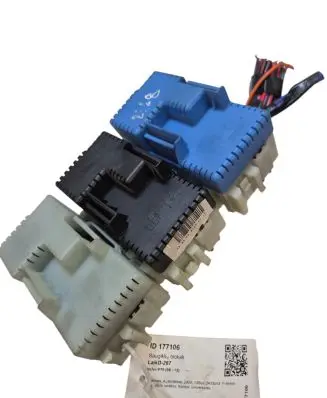 Volvo V70 Fuse module
