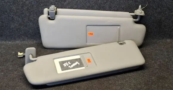 Volkswagen Touareg I Sun visor 7L6857551AQ 7L6857552AQ