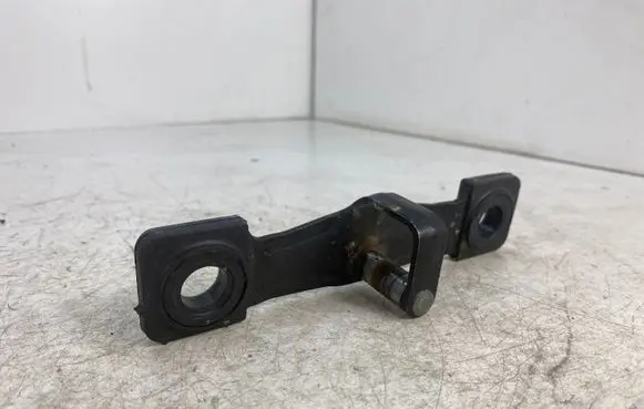 Volkswagen Golf Sportsvan Loading door lock loop/hook striker 5G0827517D