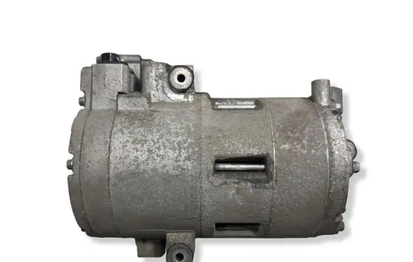 BMW i3 Air conditioning (A/C) compressor (pump) 9496107