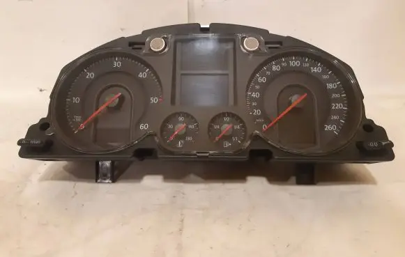 Volkswagen PASSAT B6 Speedometer (instrument cluster) A2C53194181