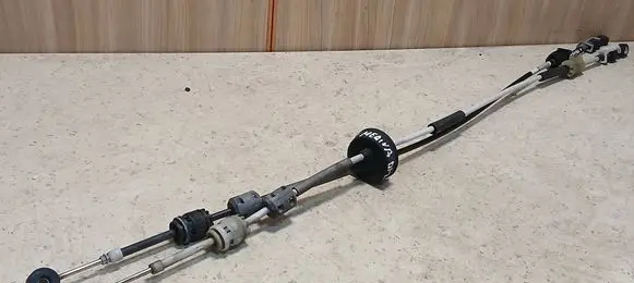 Opel Meriva B Gear shift cable linkage 55564863