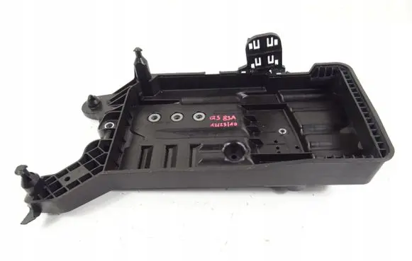 Volkswagen Tiguan Battery box tray 
