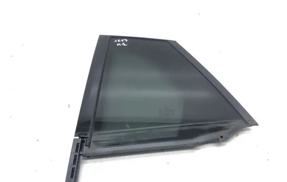 Mercedes-Benz GLC X253 C253 Rear vent window glass A2537307700 A2537307900
