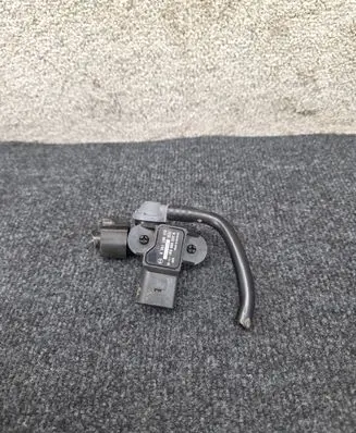 Porsche Cayenne (92A) Air pressure sensor 1K0906207A