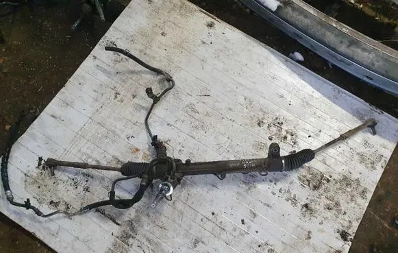 Toyota Corolla Verso AR10 Steering rack 691501173