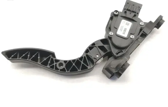Hyundai i20 (GB IB) Accelerator throttle pedal B9010