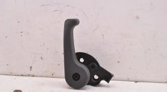 KIA Sportage Engine bonnet (hood) release handle