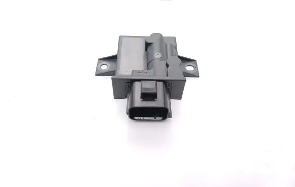 Jaguar XE Fuel injection pump control unit/module FK729D370AD 260416 61651434