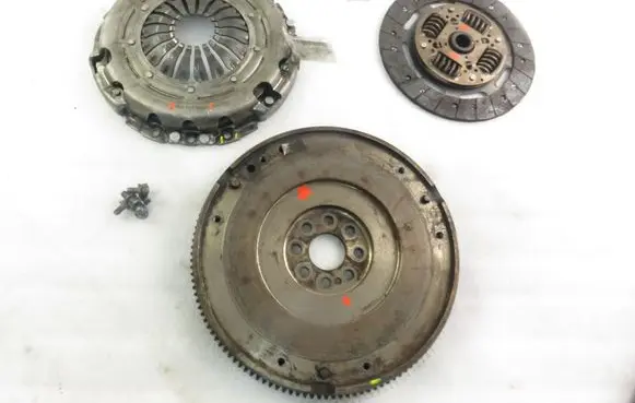 Renault Trafic II (X83) Flywheel 3082654619