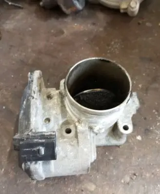 KIA Sportage Throttle valve 351002F100