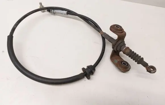Subaru Impreza II Gear shift cable linkage