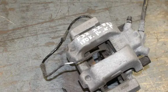BMW 2 F22 F23 Front brake caliper