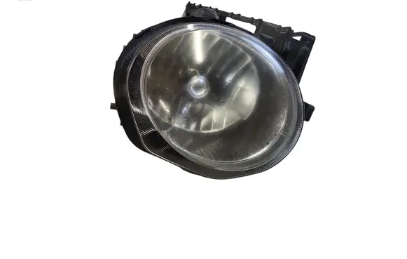 Nissan Juke I F15 Headlight/headlamp HCHR772