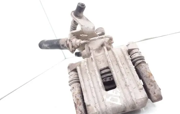 Skoda Octavia Mk2 (1Z) Rear brake caliper