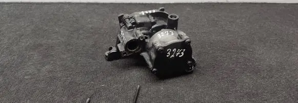 Skoda Superb B8 (3V) Oil pump 04L145208K