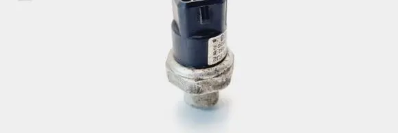 Audi A6 S6 C5 4B Air conditioning (A/C) pressure sensor 8D0959482B TDP302QADG2