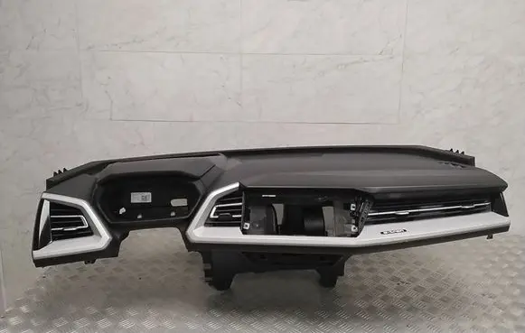 Audi Q4 Sportback e-tron Dashboard 89B857033