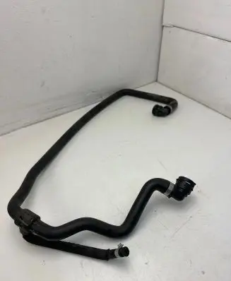 Mercedes-Benz C W205 Engine coolant pipe/hose A2055018984