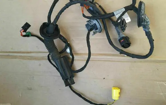 Audi A4 S4 B8 8K Front door wiring loom 8T8971029K