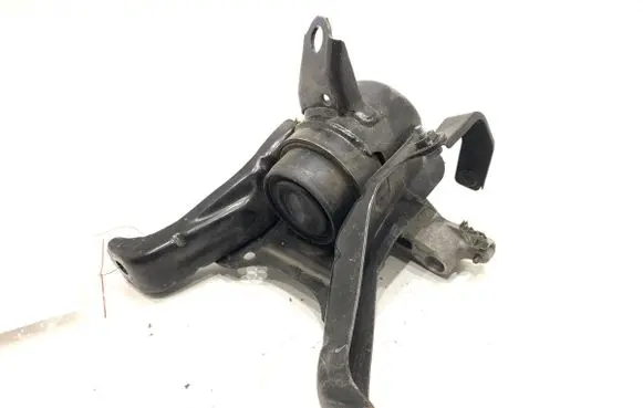 Toyota C-HR I Engine mount vacuum valve 