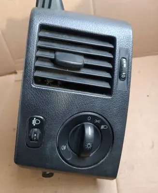 Mercedes-Benz Sprinter W906 Dashboard side air vent grill/cover trim A9065450104