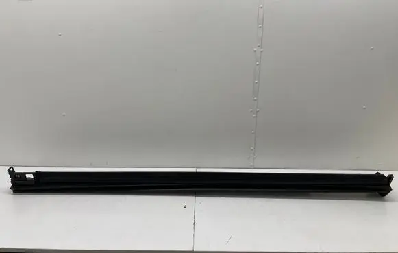 Mazda CX-30 Sill DFR551P51