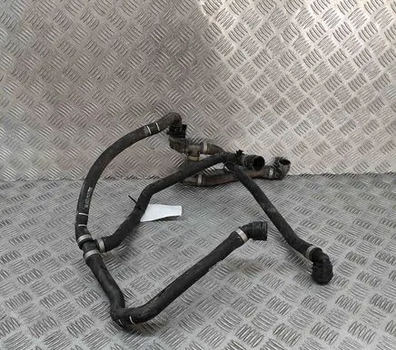 Mercedes-Benz Sprinter W907 W910 Engine coolant pipe/hose A9105011400