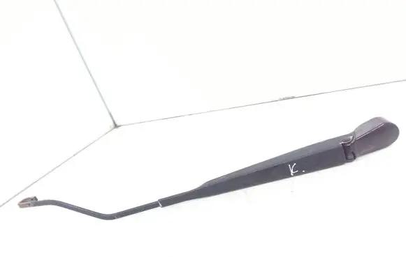 Citroen C3 Front wiper blade arm 05705
