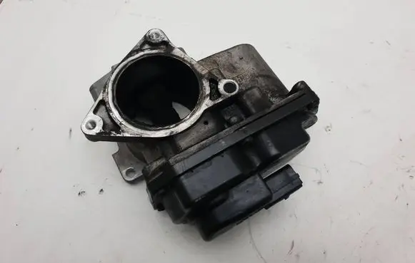 Audi A4 S4 B8 8K EGR valve 03L131501G 1690097