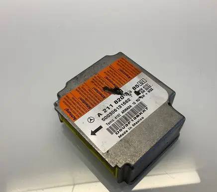 Mercedes-Benz E W211 Airbag control unit/module A2118203385 D6V3F13BKX7 500306131662