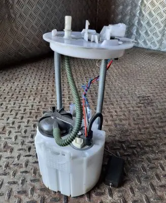 Opel Astra K In-tank fuel pump 13507894