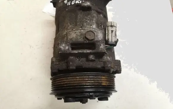 Opel Vectra C Air conditioning (A/C) compressor (pump) 13171593 785802745