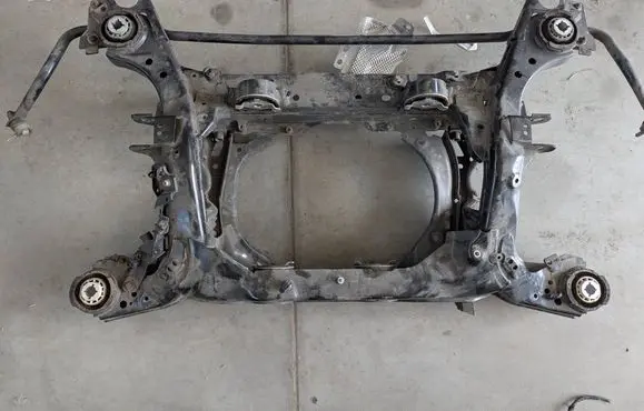 Volvo V60 Rear subframe 