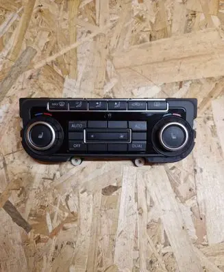 Volkswagen Golf VI Climate control unit 5K0907044BT 7044B1 5HB00974641