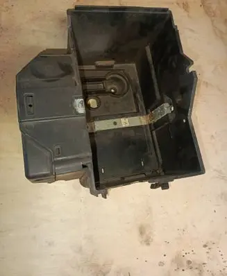 Ford Focus Battery box tray 3m5110723a