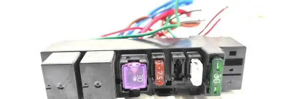 Mitsubishi Outlander Fuse module