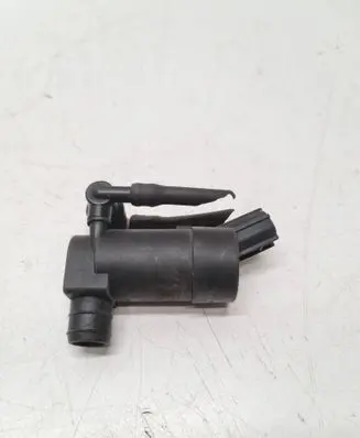Ford C-MAX I Windscreen/windshield washer pump ND041005 D660