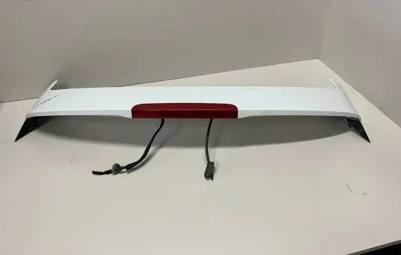 Renault Megane III Tailgate/trunk spoiler 960300005R