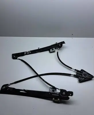 Front window lifting mechanism without motor